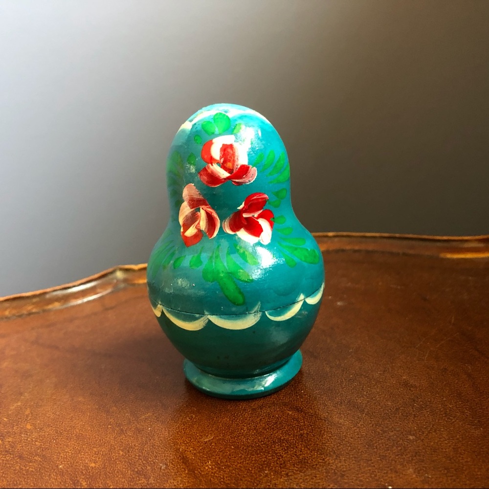 Matryoska Russian Nesting Dolls - Picture 3 of 14